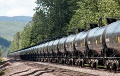 Oiltrain_img